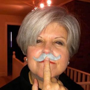 Meet your Posher, Debra